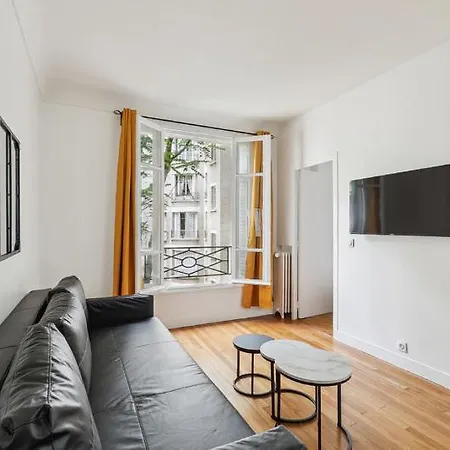 561 Palais - Superbe A Parigi